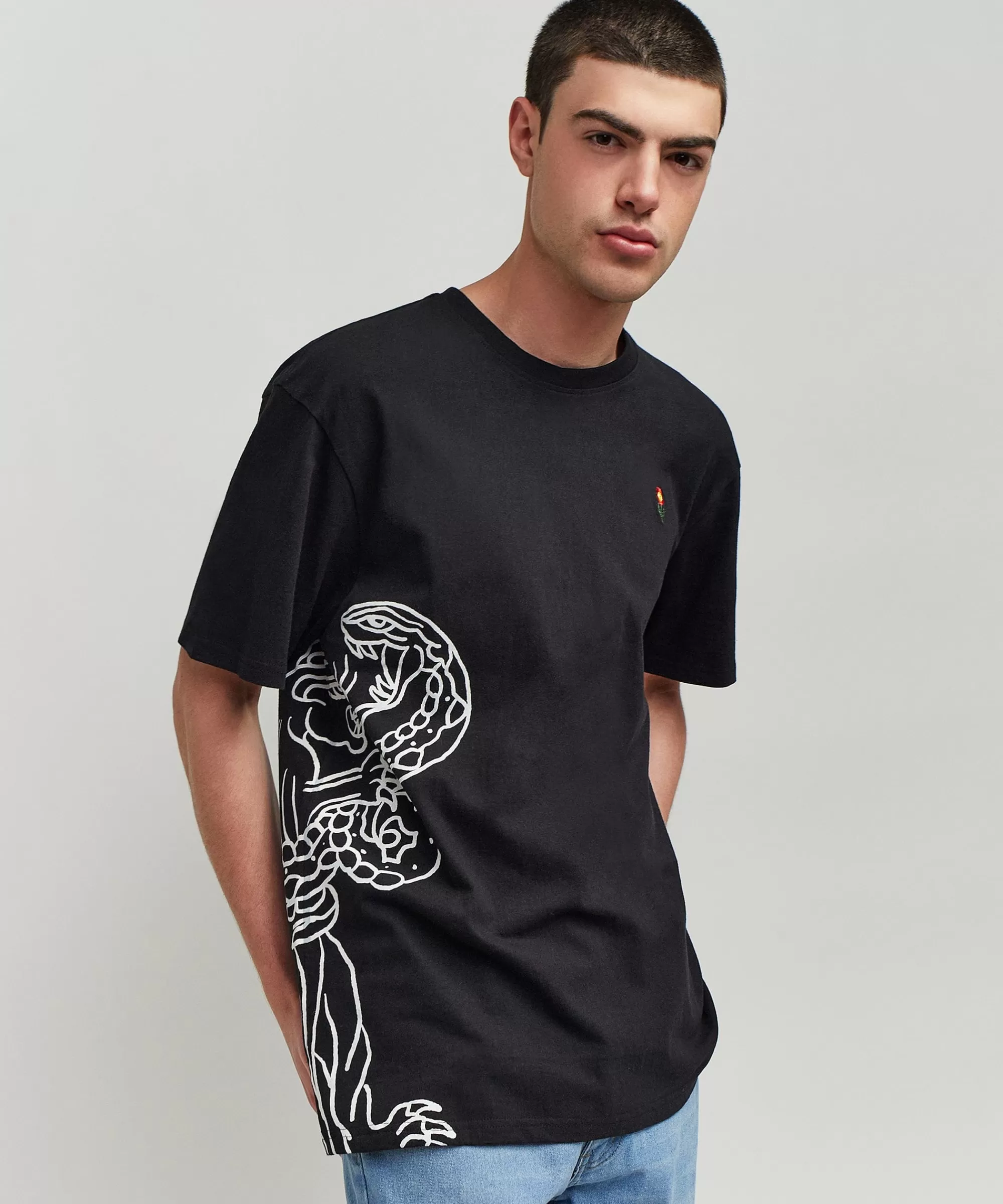 Fashion Panter Short Sleeve Graphic Print Embroidered Detail Tee - Black Graphic Tees